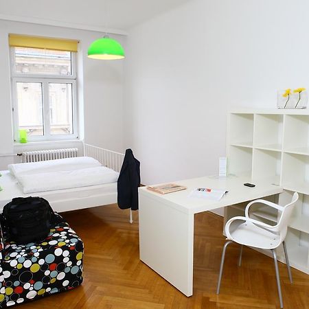 Hostel & Guesthouse Kaiser 23 Vienne Chambre photo
